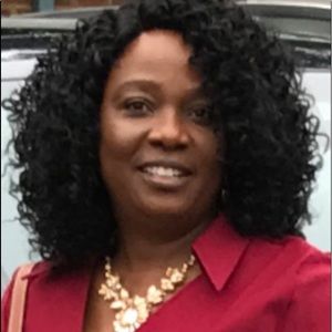 Meet your Posher, Deborah